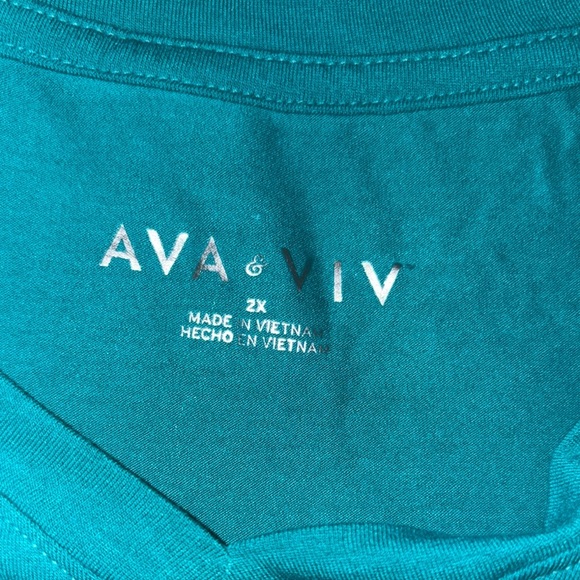 BNWT Ava & Viv Teal Women's Top No Longer Sold in Stores - Picture 3 of 8